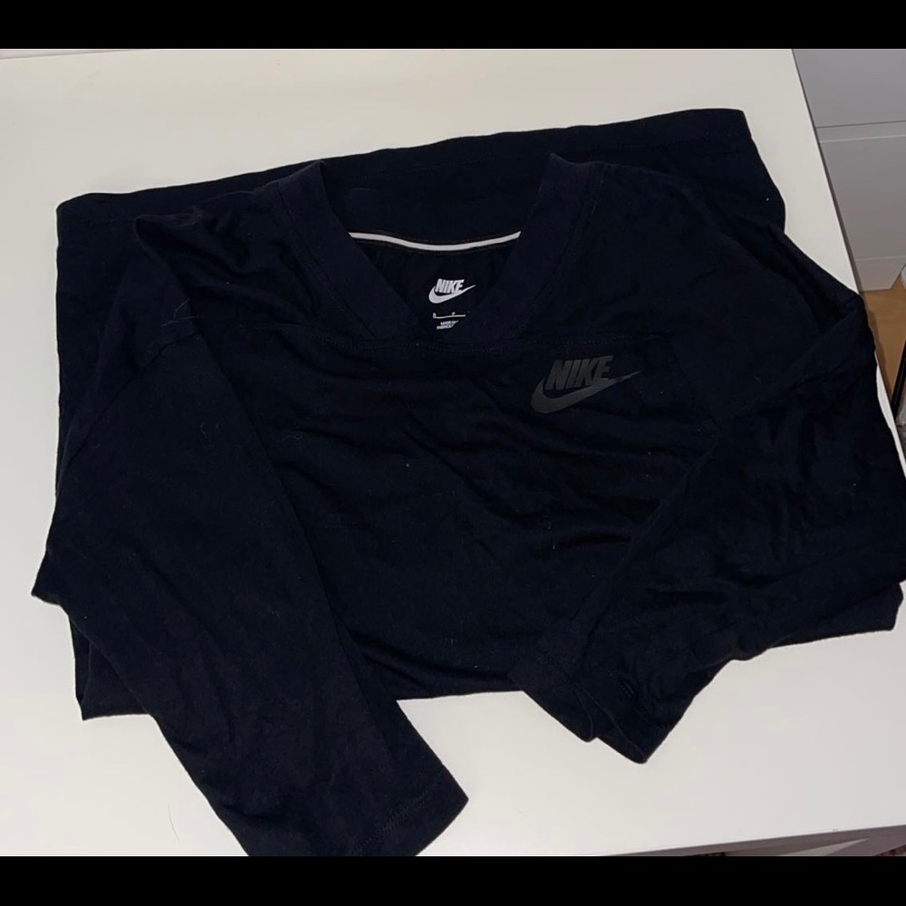 Nike Black T-shirt Mens Small.
